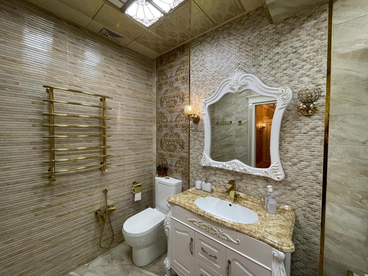 Park Azure Louvre Apartment Baku Eksteriør billede