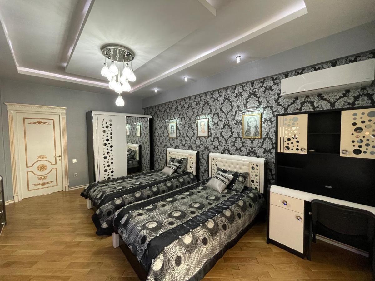 Park Azure Louvre Apartment Baku Eksteriør billede